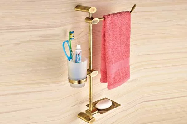 Exporter of Brass Bathroom Accessories from India